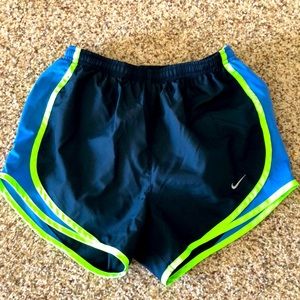 NIKE - Running shorts - Navy, light blue, lime green.